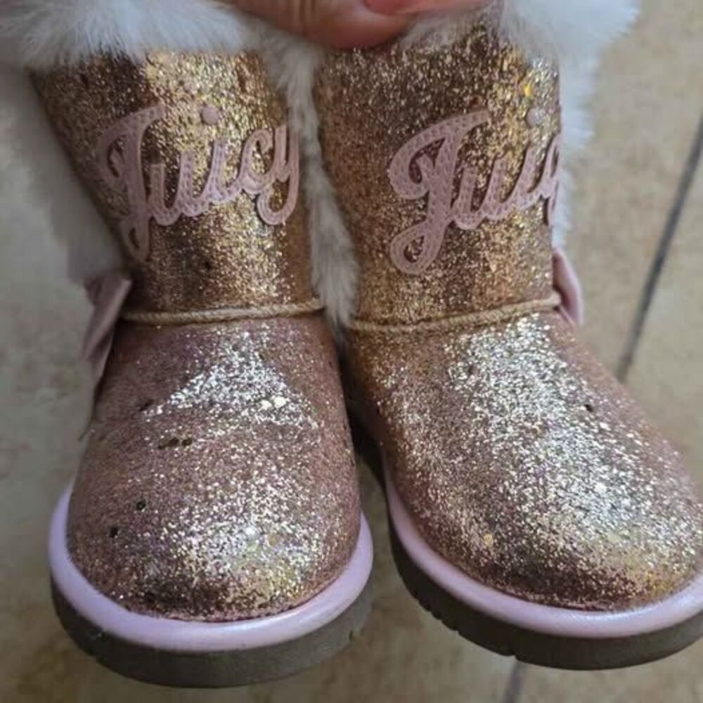 New juicy couture rose gold glitter boots size 8 for toddlers